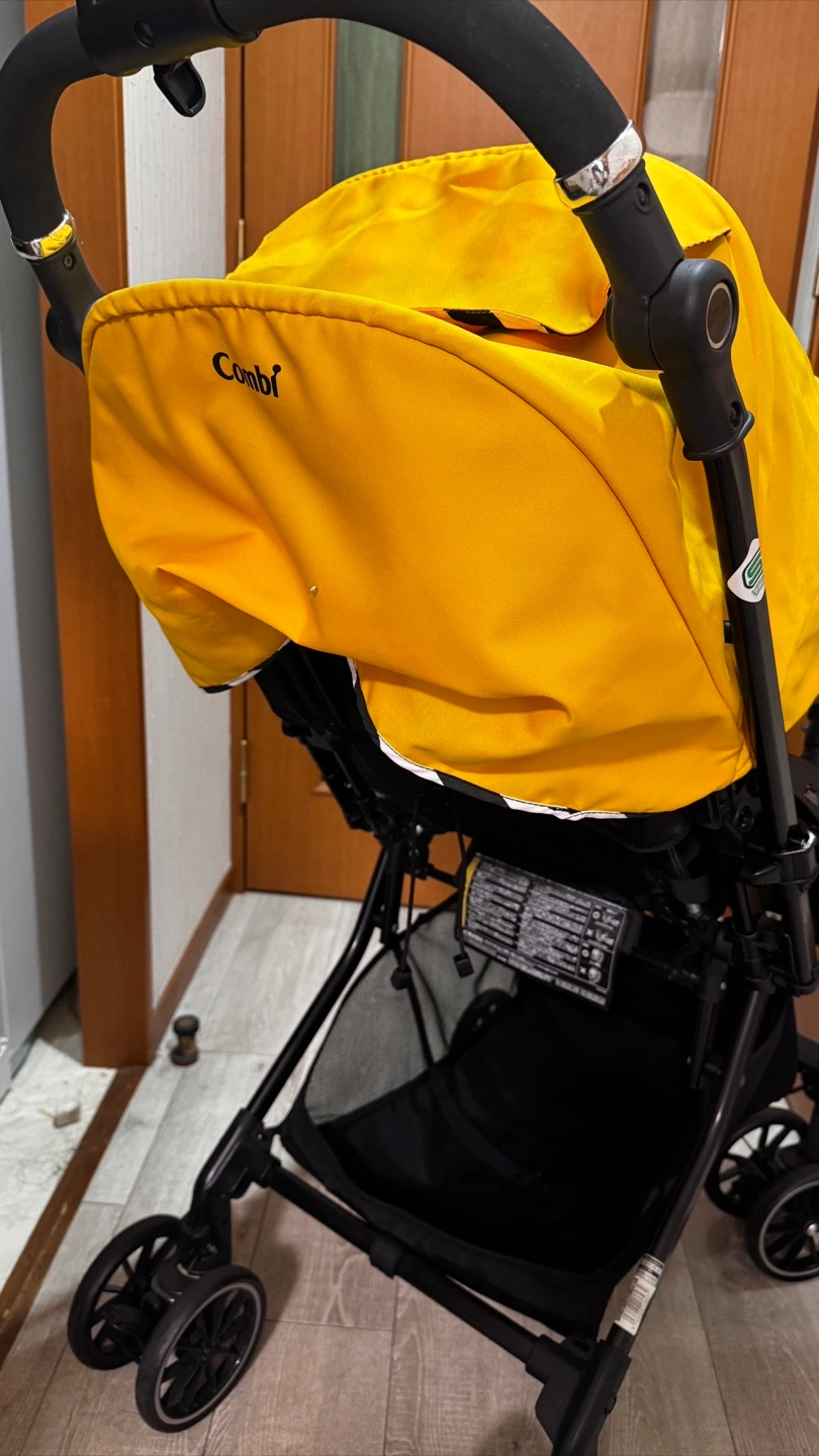 【Combi スゴカルα 4キャス compact エッグショック HS ハニービーイエロー】の写真6枚目