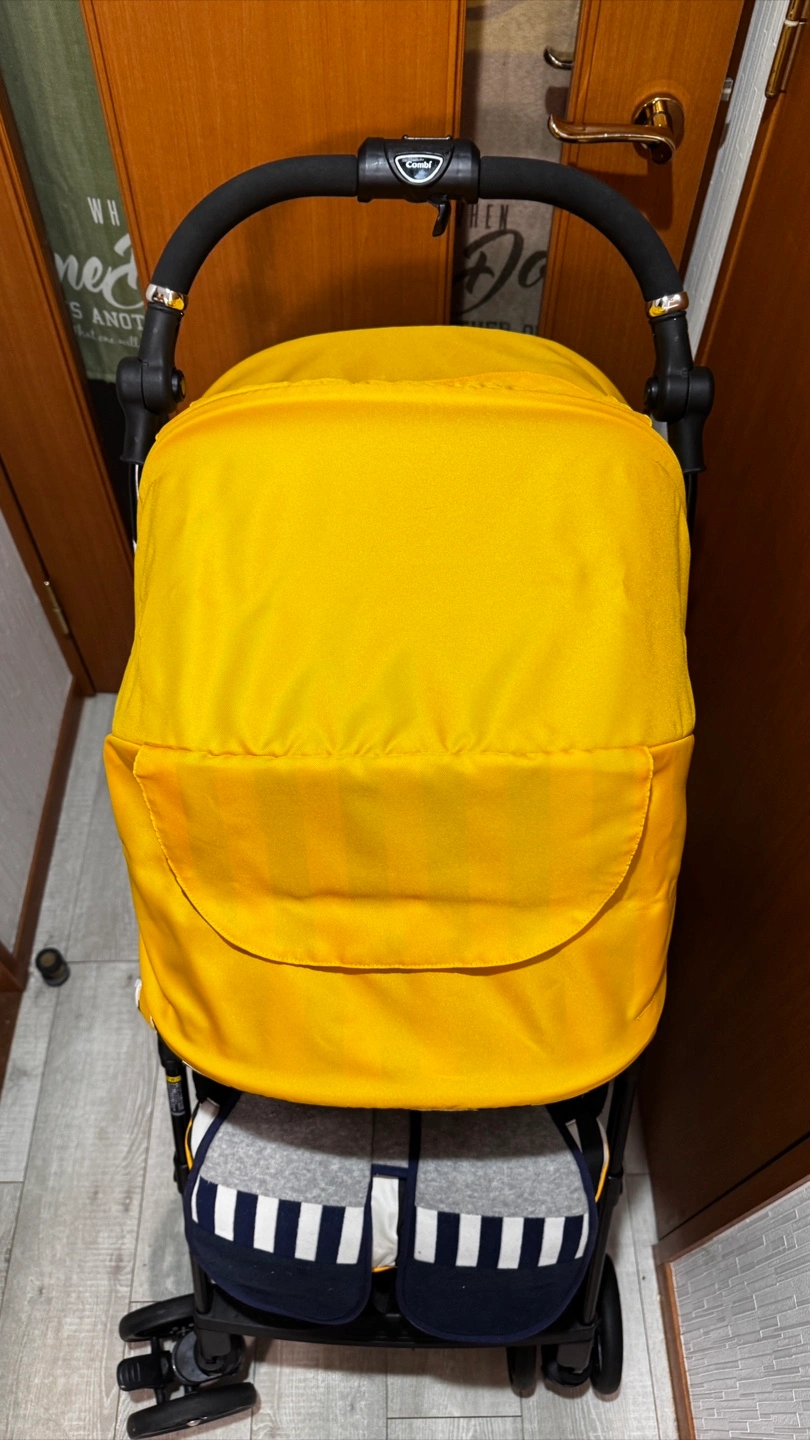 【Combi スゴカルα 4キャス compact エッグショック HS ハニービーイエロー】の写真5枚目