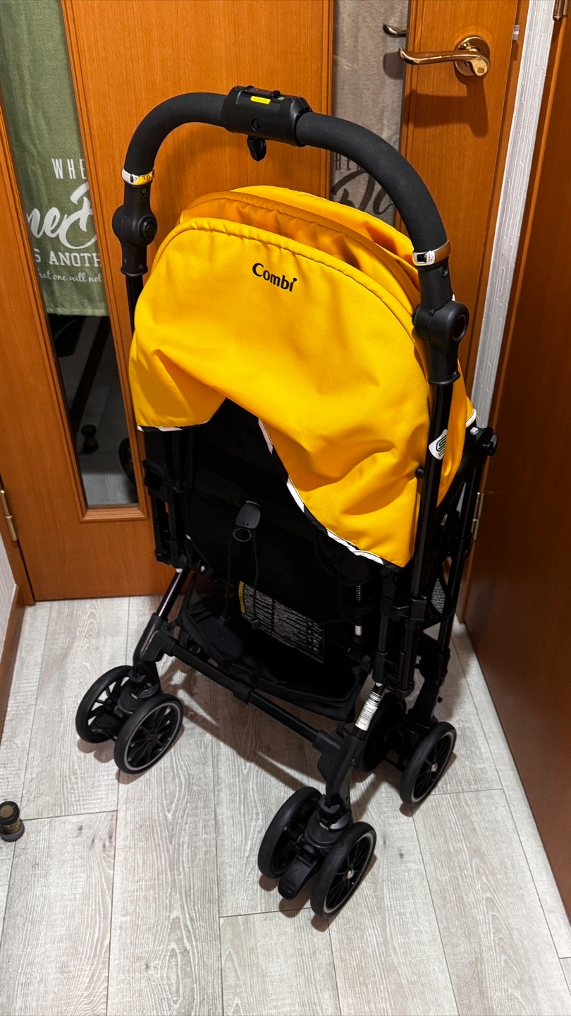 【Combi スゴカルα 4キャス compact エッグショック HS ハニービーイエロー】の写真8枚目