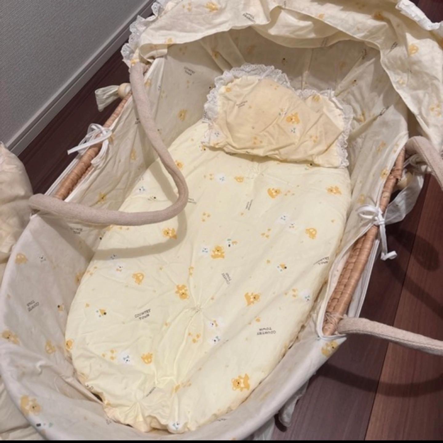 ベビーベッド クーハン ゆりかごの写真4枚目