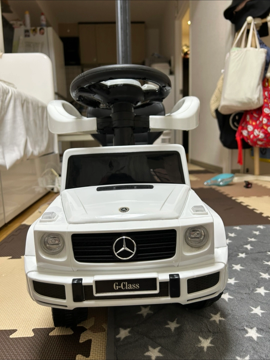 メルセデスベンツ G-Class キッズカー 白