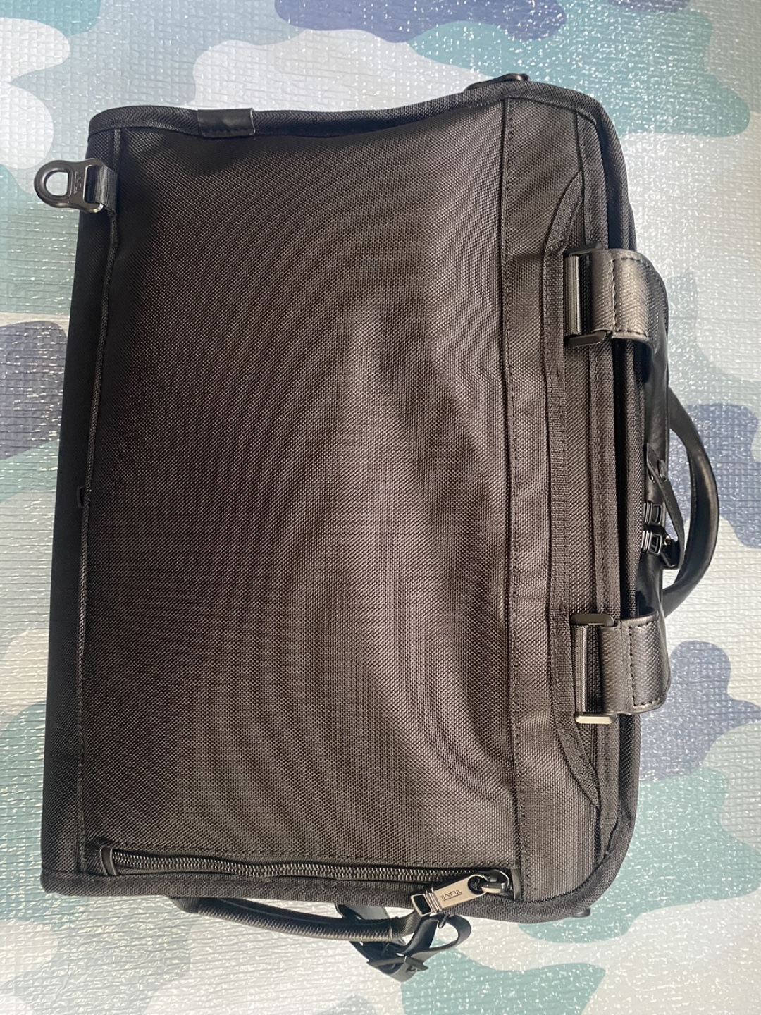 TUMI ビジネスバッグ 黒の写真2枚目