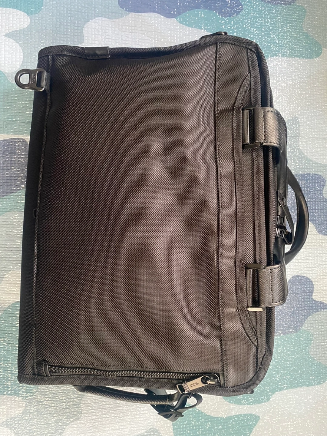 TUMI ビジネスバッグ 黒の写真2枚目