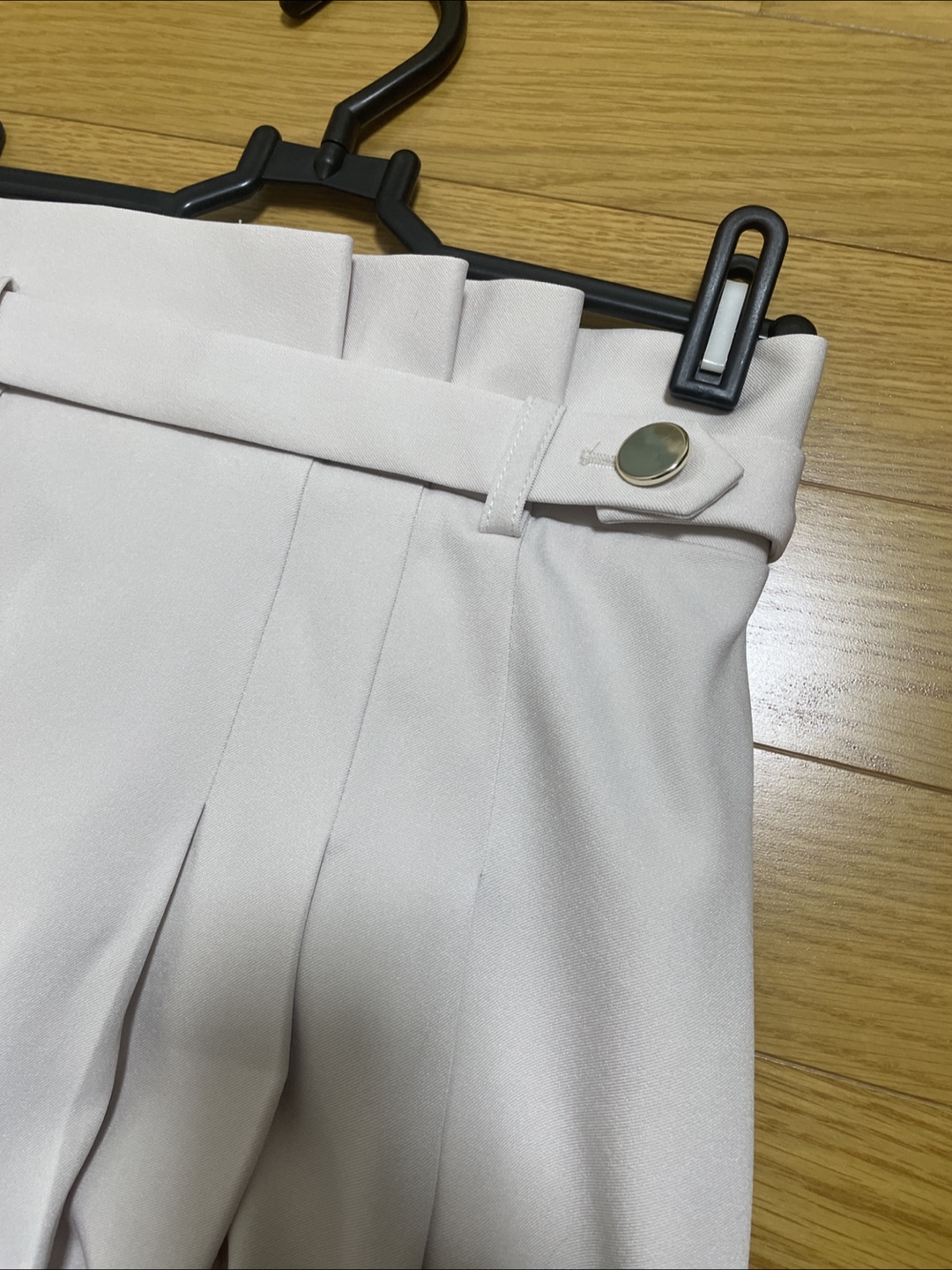 【100円均一セール】美品スカートの写真3枚目