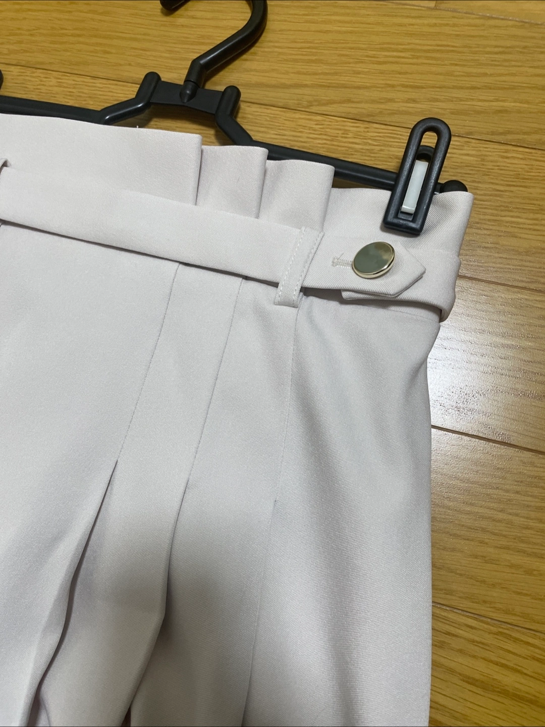 【100円均一セール】美品スカートの写真3枚目