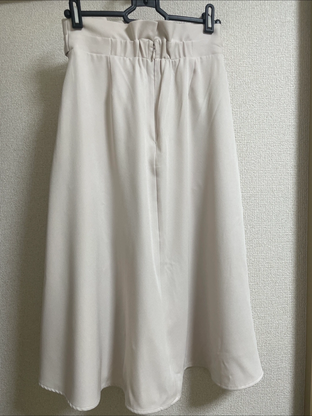 【100円均一セール】美品スカートの写真2枚目