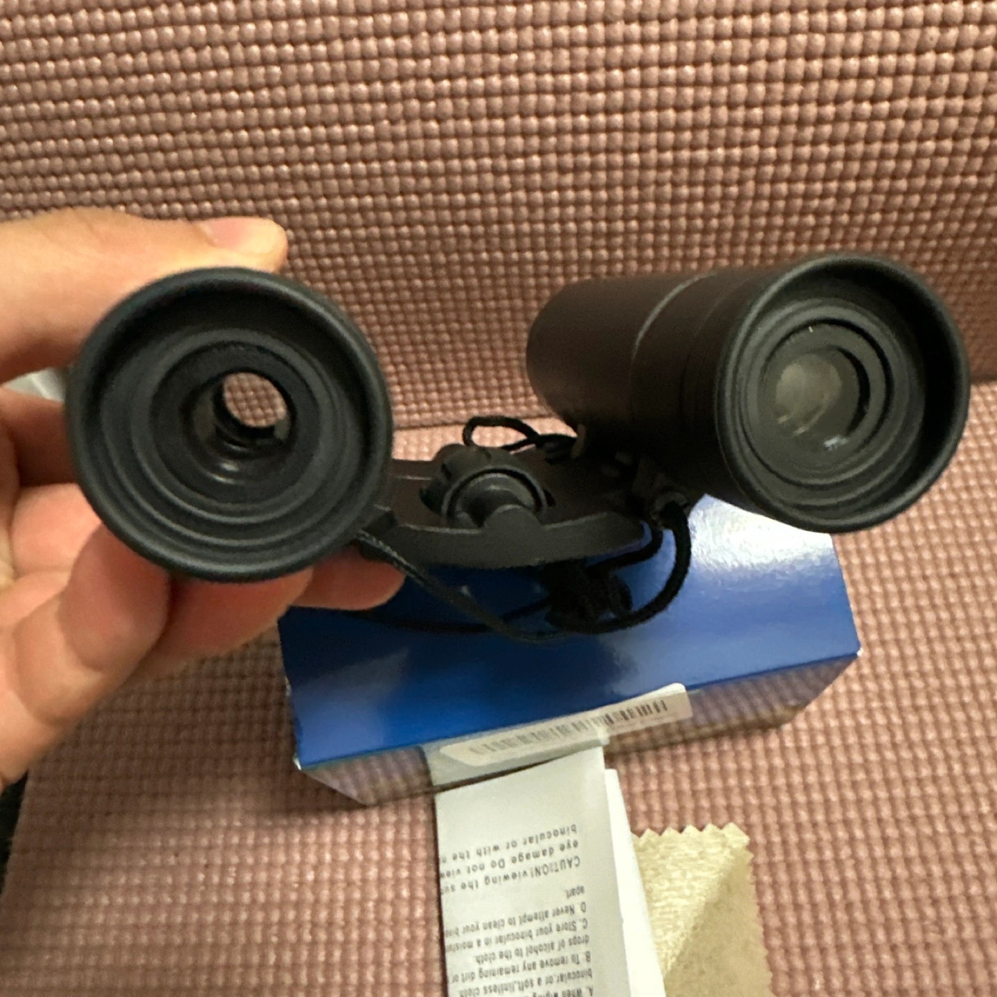 双眼鏡 8X21 ブラックの写真3枚目