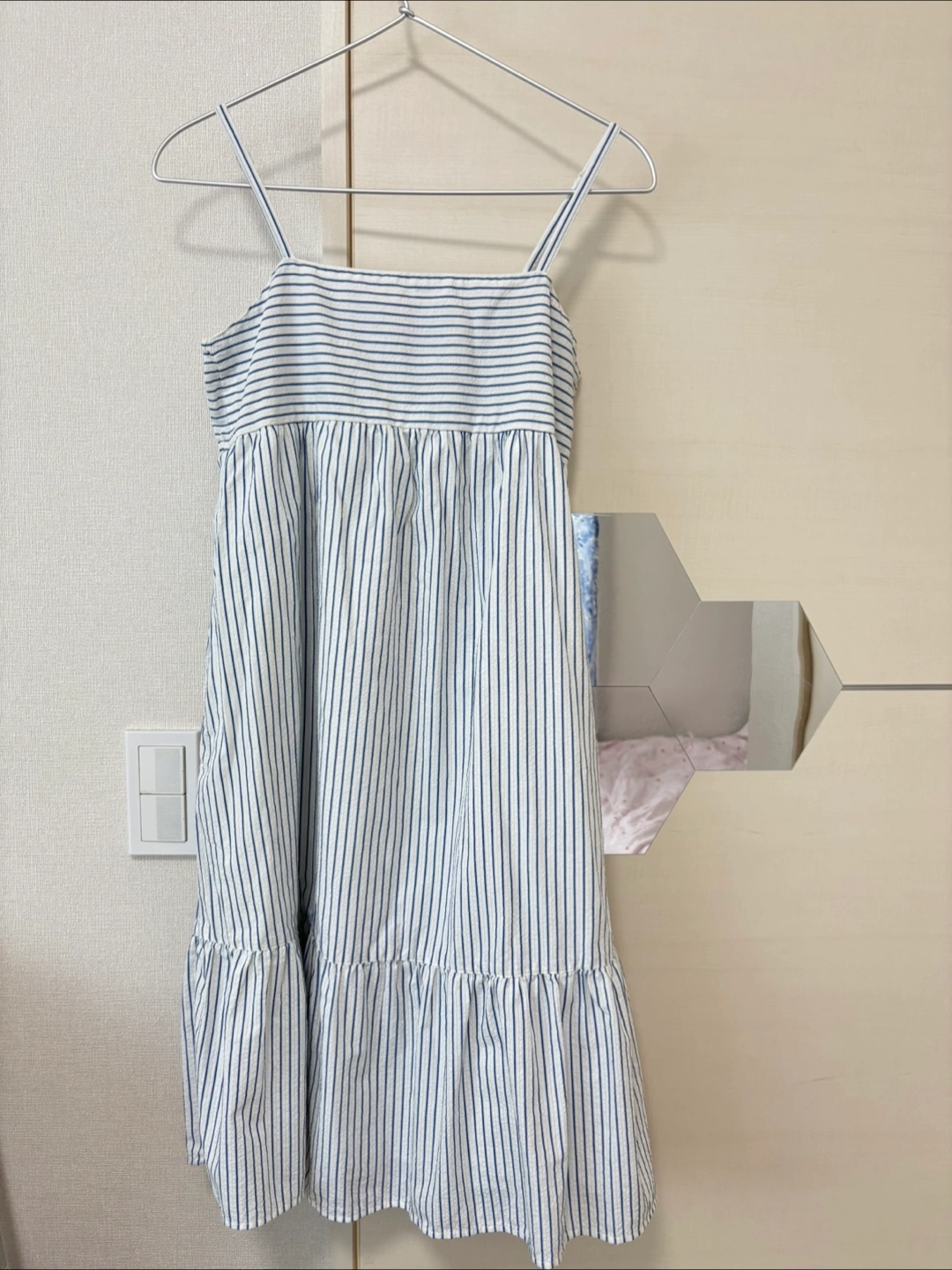 女の子ワンピースUNIQLO 160 ストライプ