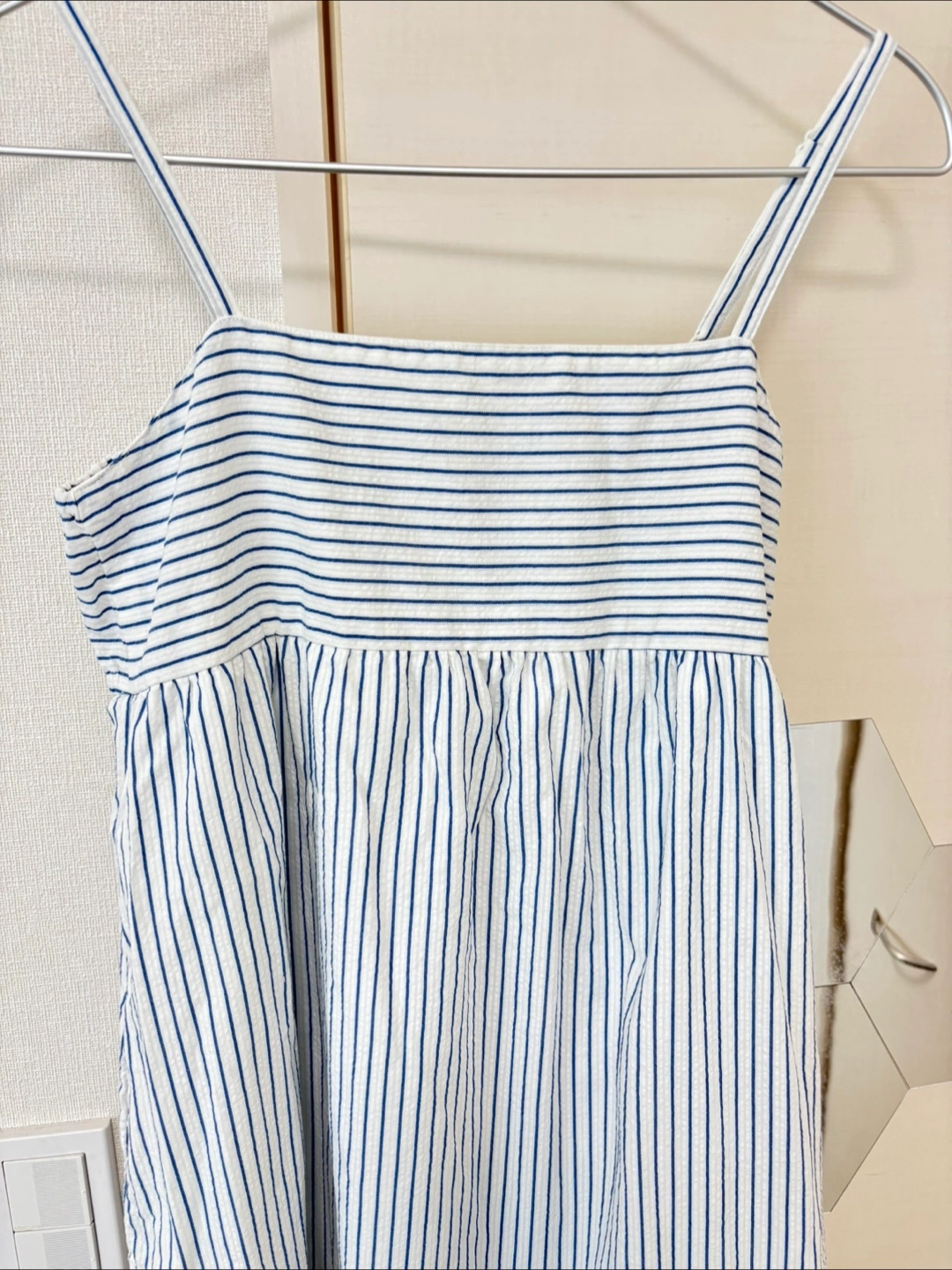 女の子ワンピースUNIQLO 160 ストライプの写真3枚目