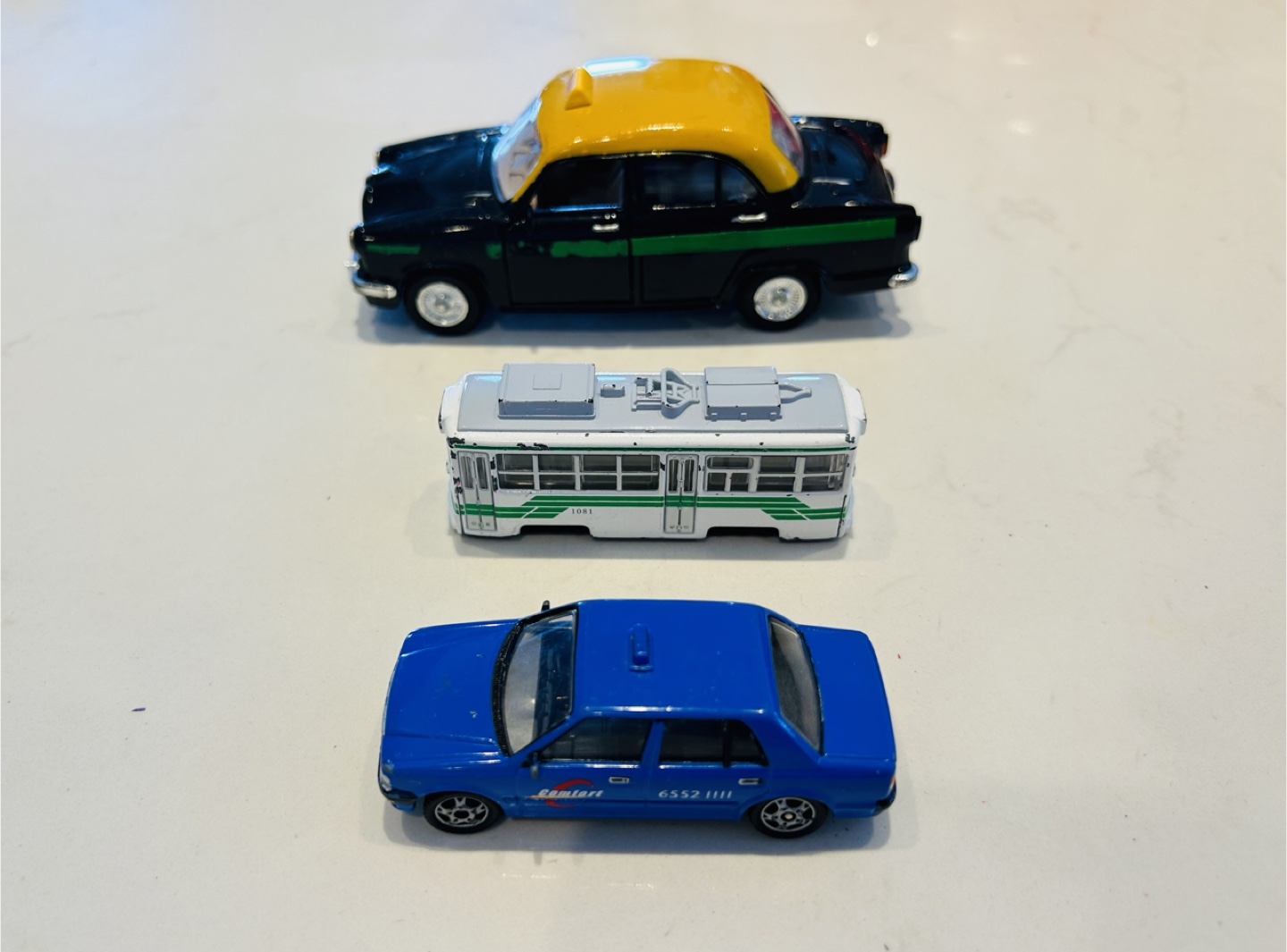 ミニカー 3台セット