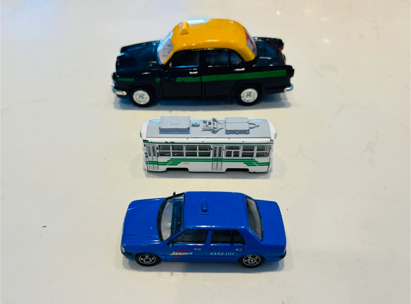ミニカー 3台セット