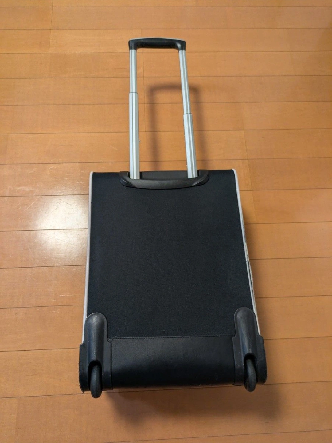 アジア ラゲージ ソフトキャリー 26L ブラック ADY-5301の写真6枚目