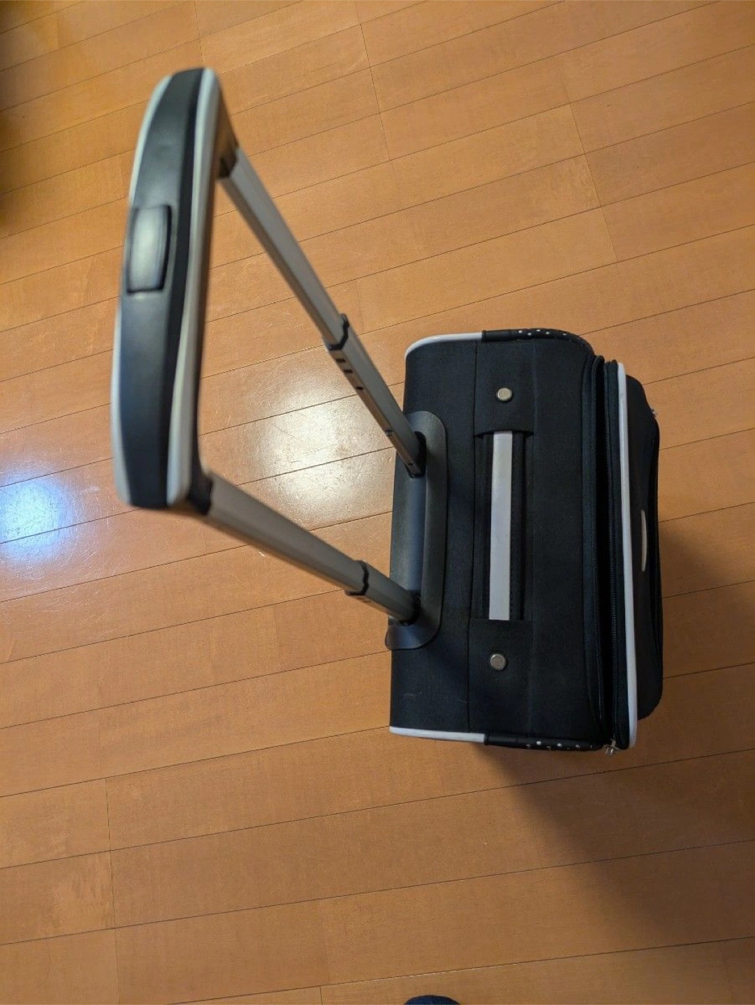 アジア ラゲージ ソフトキャリー 26L ブラック ADY-5301の写真5枚目