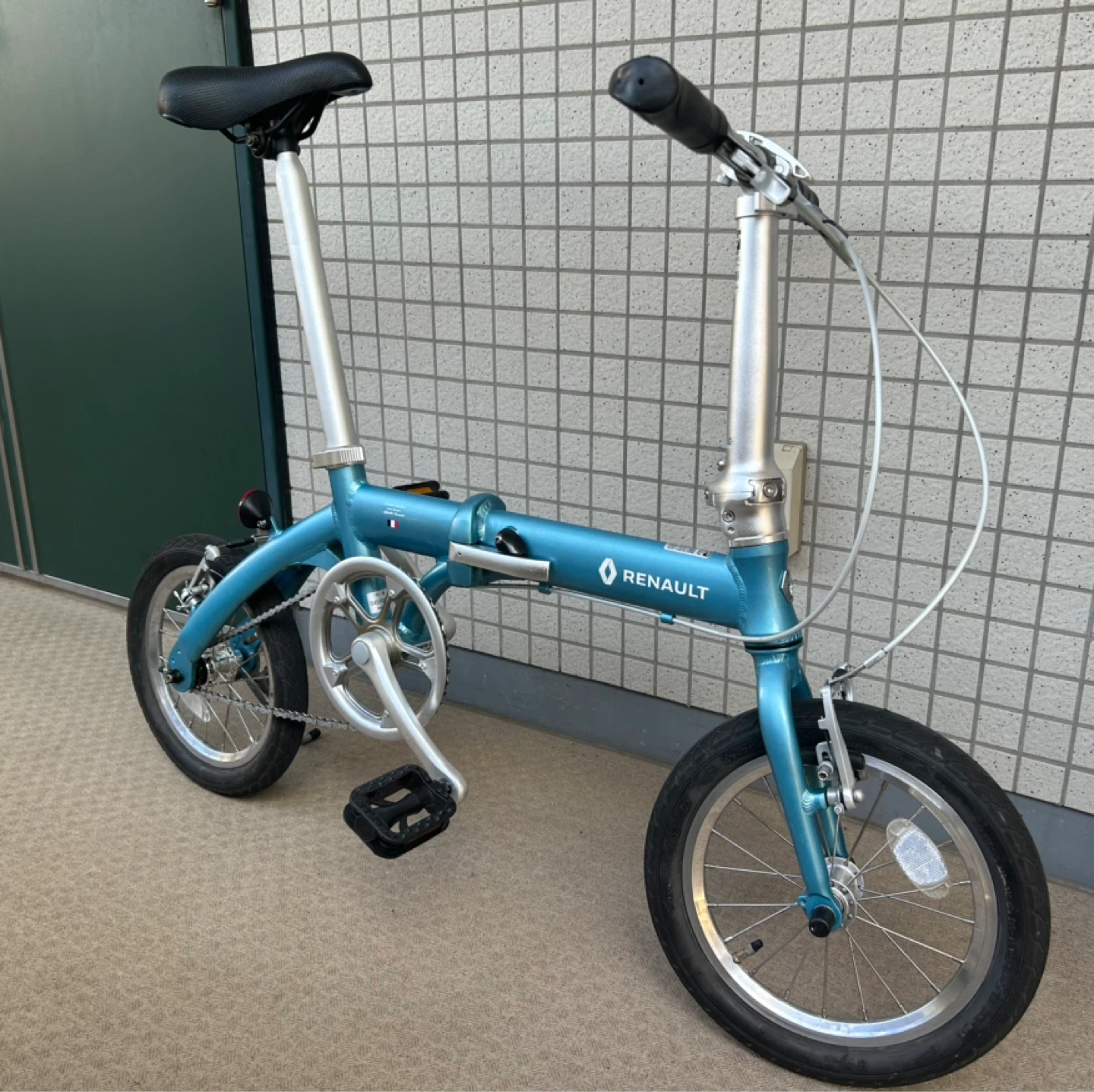 ルノー 折りたたみ自転車 14インチの写真2枚目