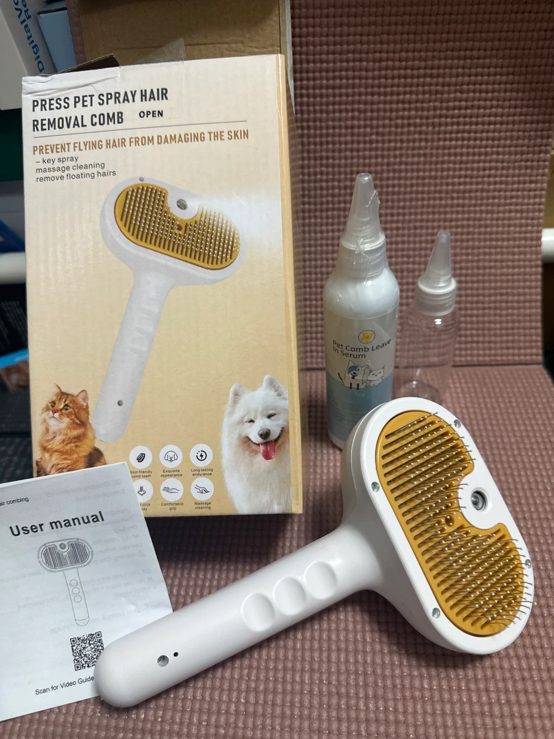 ペット用スプレーヘアリムーバルコーム