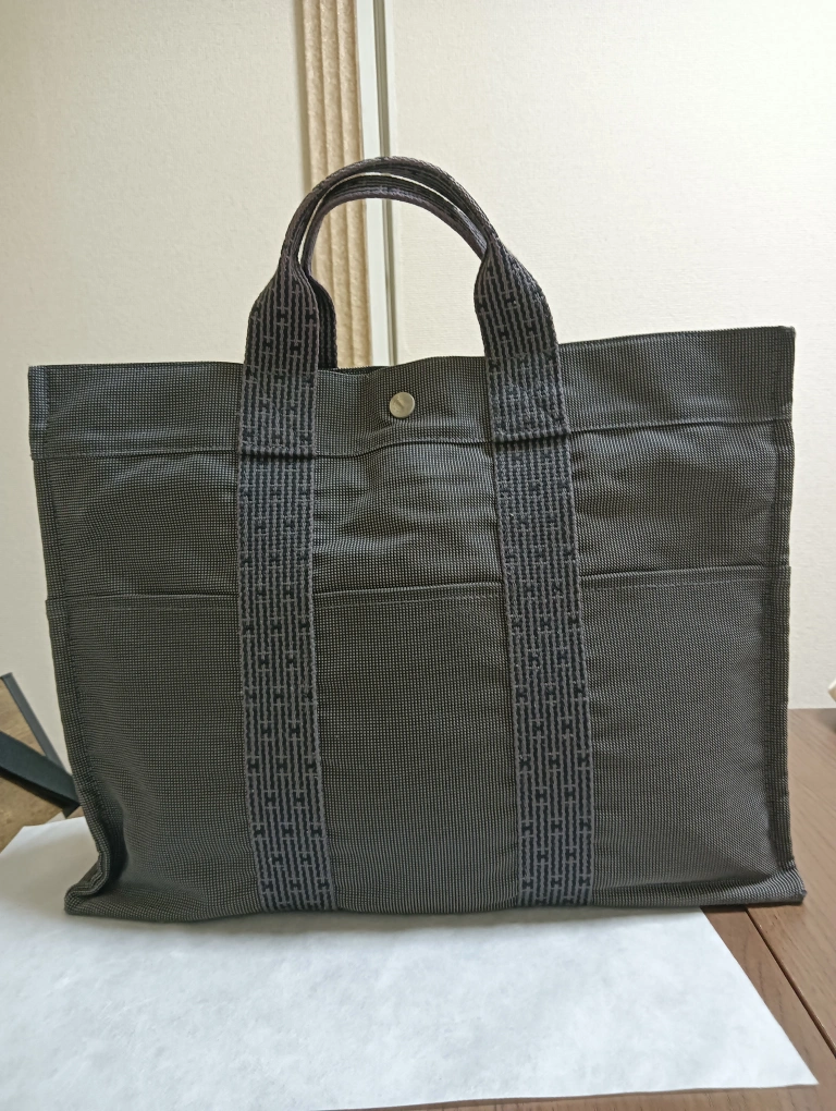 美品。HERMES エールラインMM トートバッグの写真5枚目