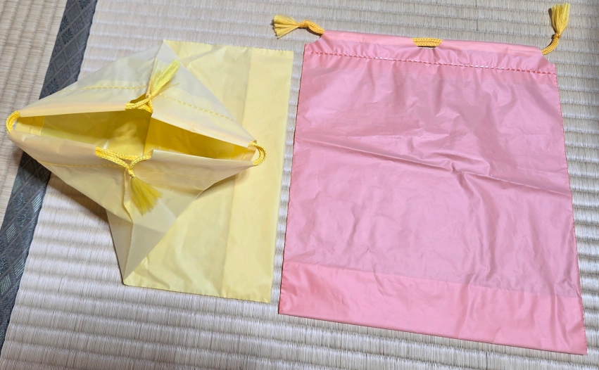 巾着ビニール袋 まとめ売り カラフルの写真2枚目