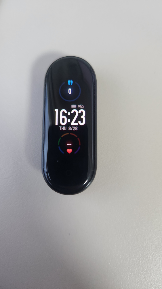 Xiaomi Mi Band 5 (ブラック)の写真2枚目