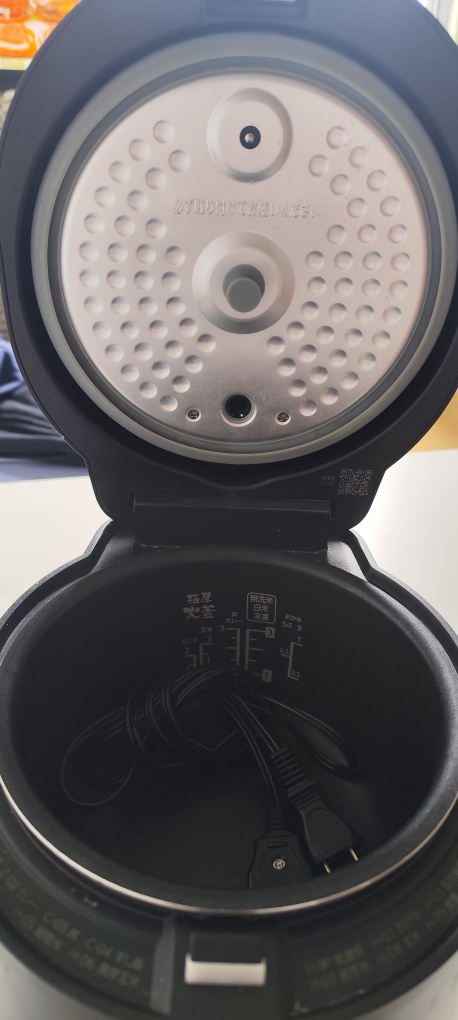 アイリスオーヤマ 炊飯器 RC-MGA30-B ブラックの写真2枚目