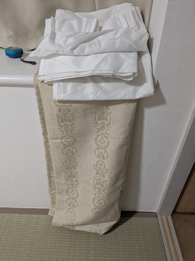 カーテン 90cm(幅) x 200cm(丈) 2枚