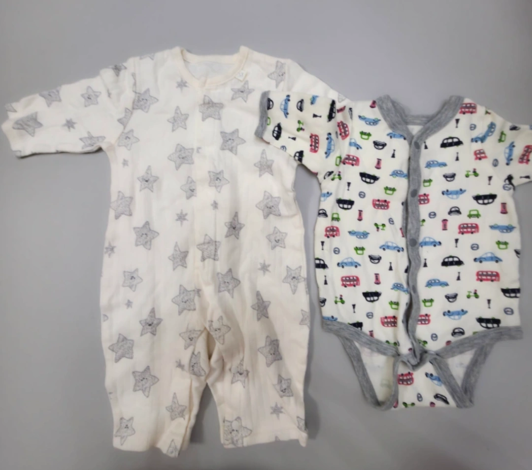 ベビー服 ロンパース、カバーオール まとめ売りの写真6枚目