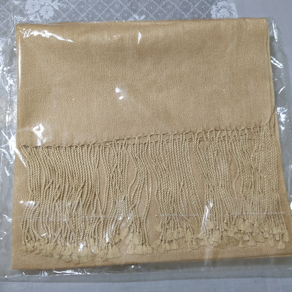 ベージュ ストール 新品未使用