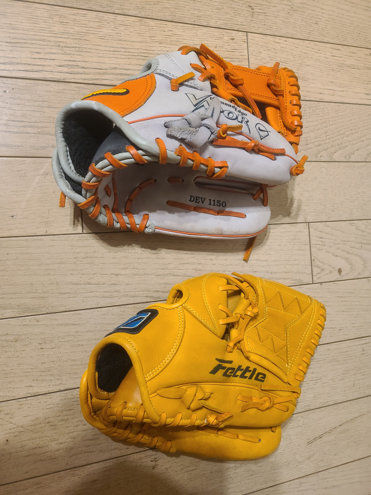 ナイキ, レトル 野球グローブ 2点セット
