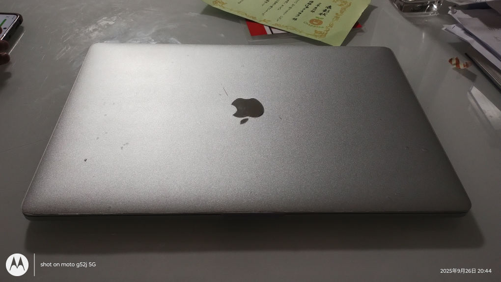 アップル MacBook Pro 15インチMR962J/A２018年の写真9枚目