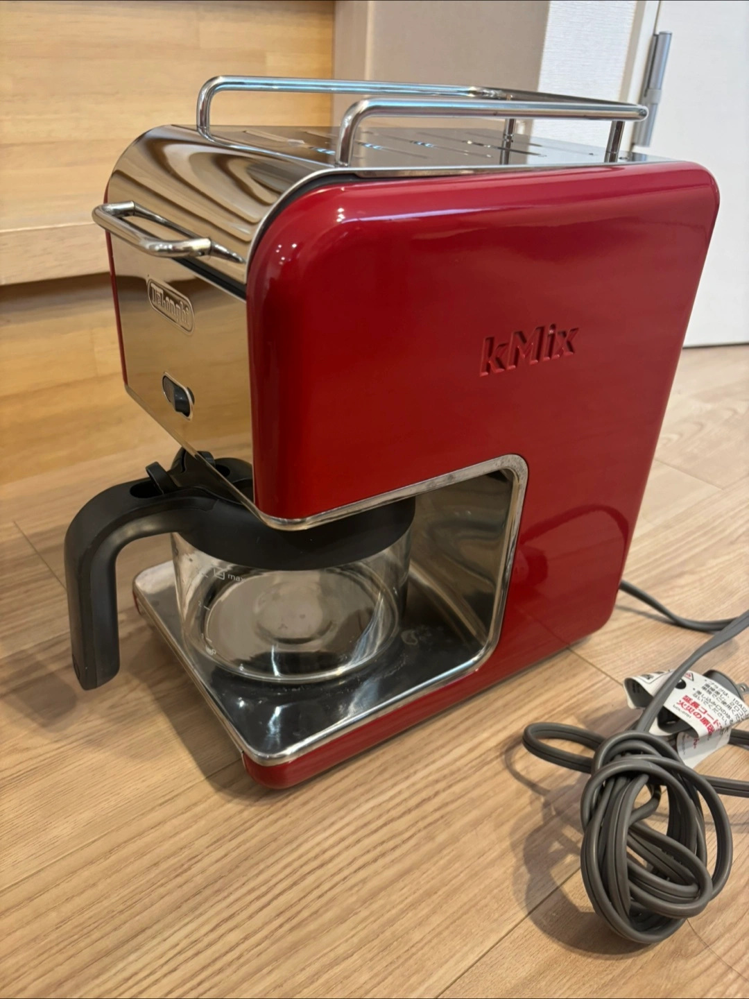 デロンギ kMix 6人用コーヒーメーカー 赤