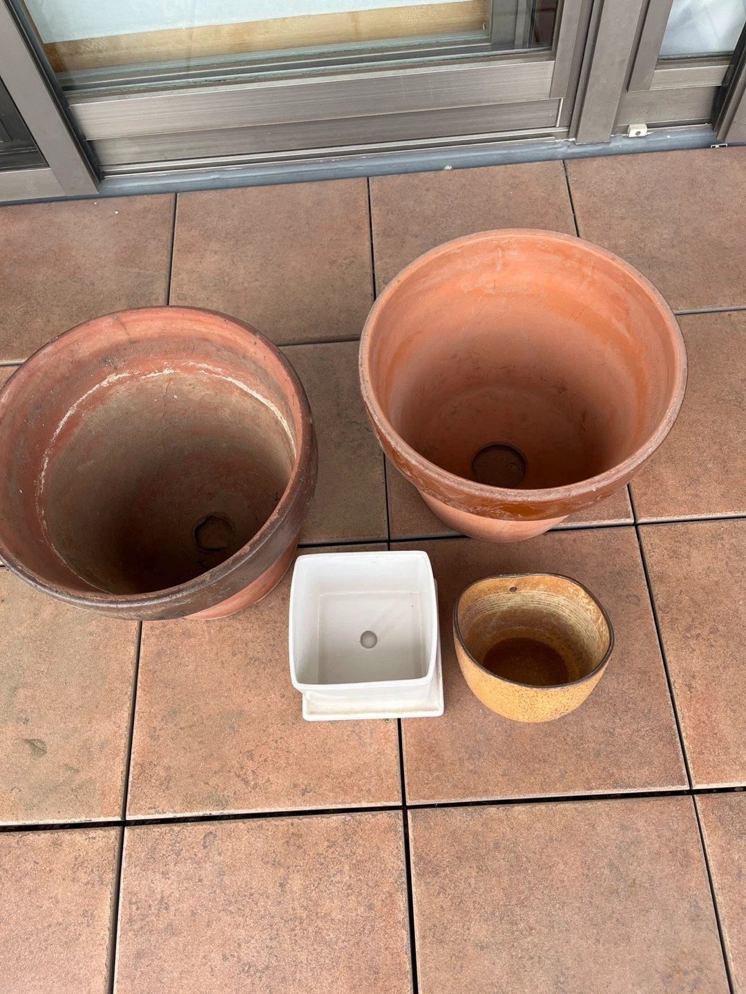 植木鉢 まとめ売り テラコッタ 白陶器 茶色焼物の写真2枚目