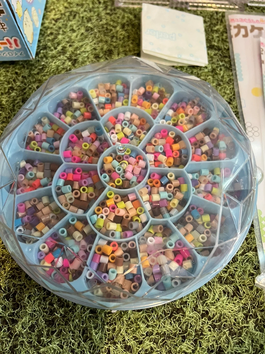 パーラービーズ キラピカケースDXセット すみっこくらし アイロンでくっつくの写真5枚目