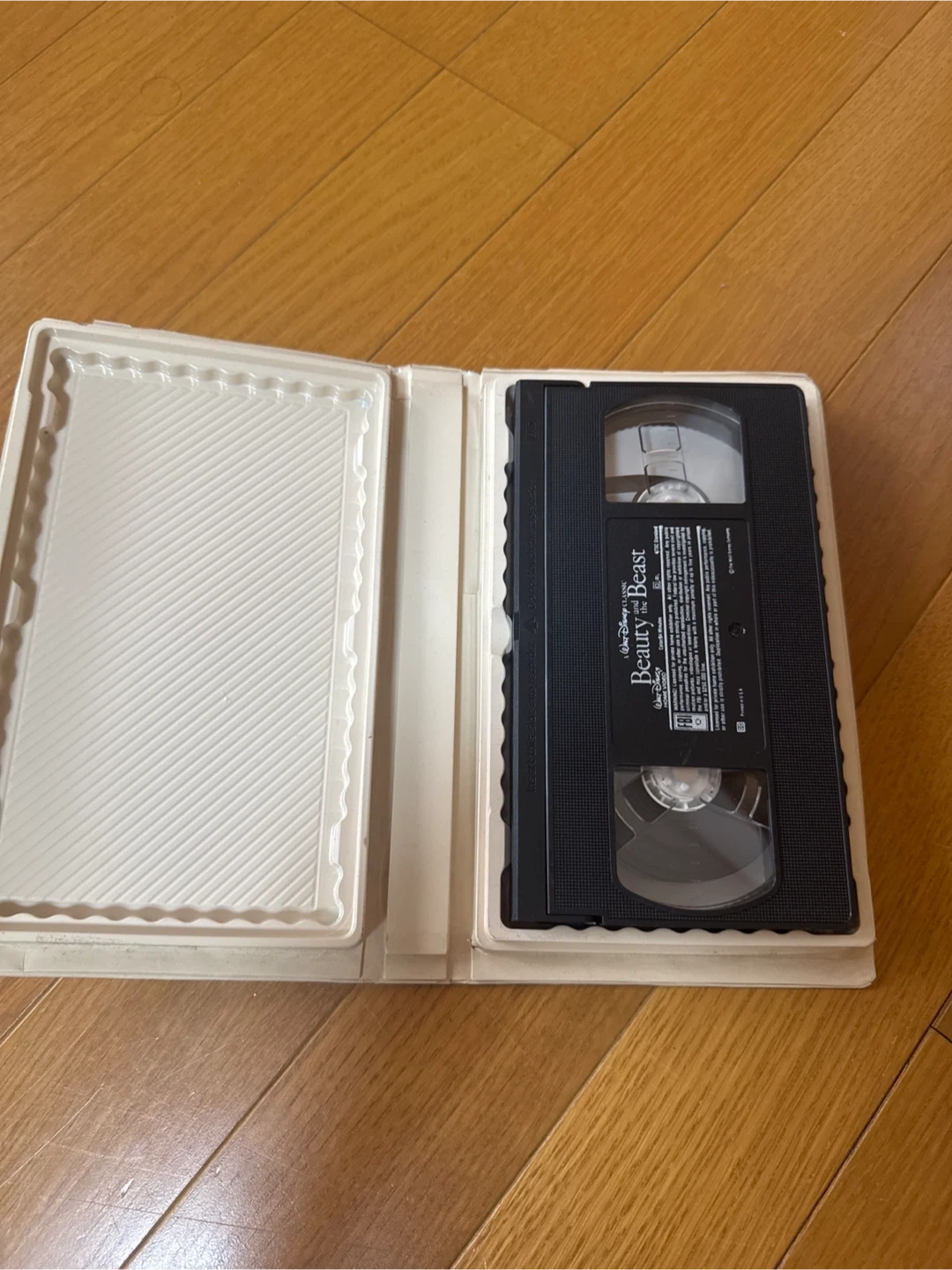 ディズニー 美女と野獣 VHS 英語版の写真2枚目