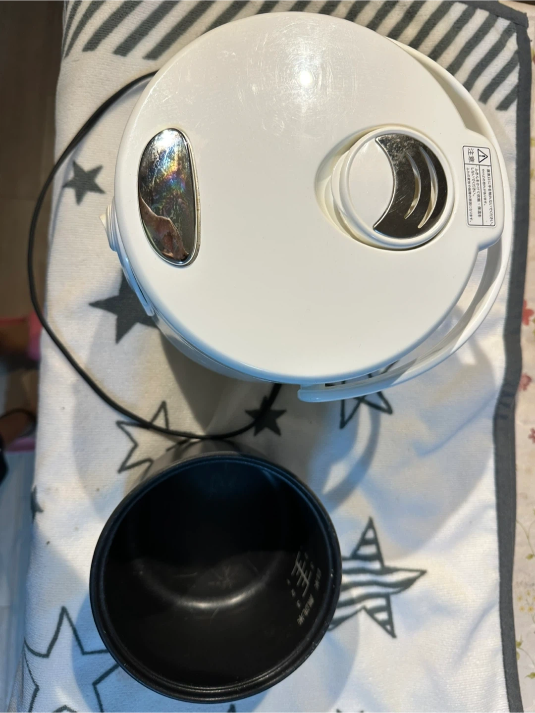 NEOVE 炊飯器 ホワイト 美品の写真2枚目