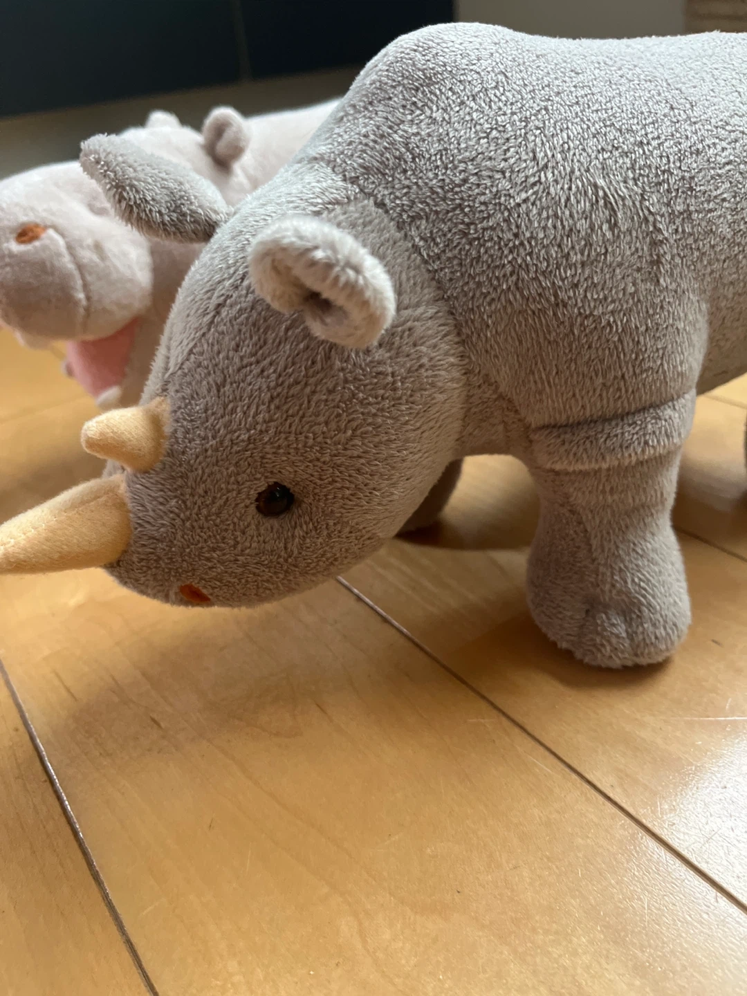 カバとサイ ぬいぐるみセットの写真5枚目