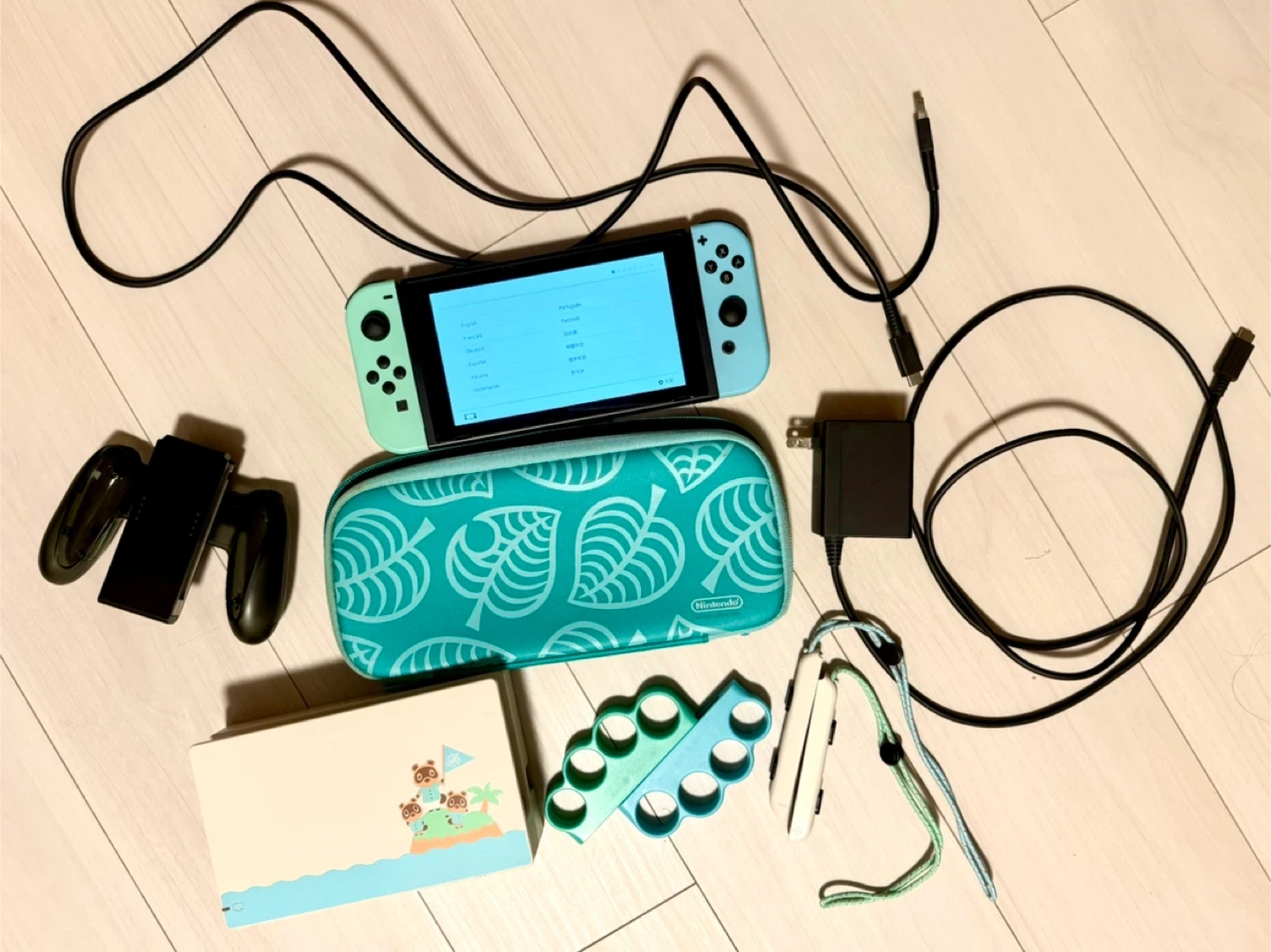 おまけ付き!ニンテンドースイッチ あつまれどうぶつの森 セットの写真2枚目