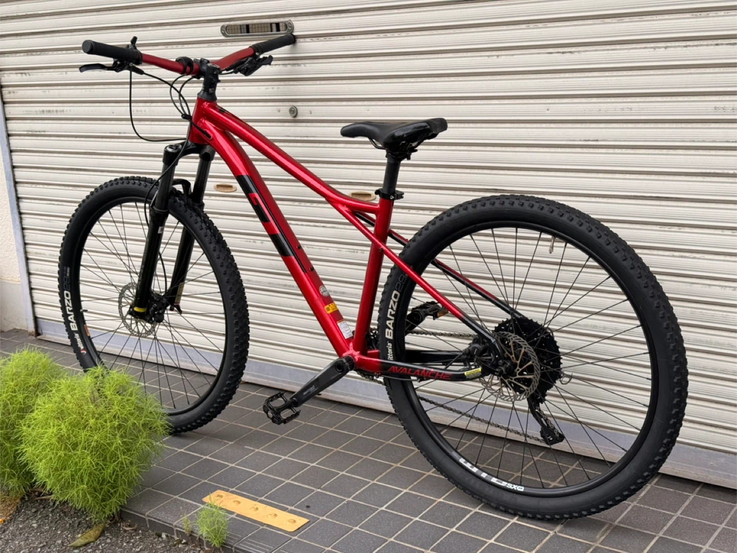 GT マウンテンバイク 赤