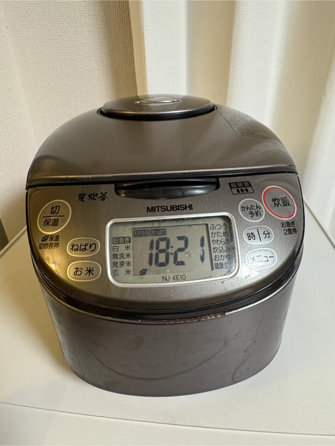 【配達可能】三菱 IH炊飯器 NJ-KE10 5合炊き