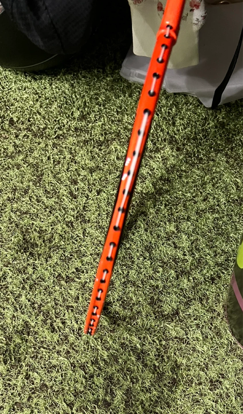 ヨネックス バドミントンラケット GRAPHLEX 020の写真4枚目