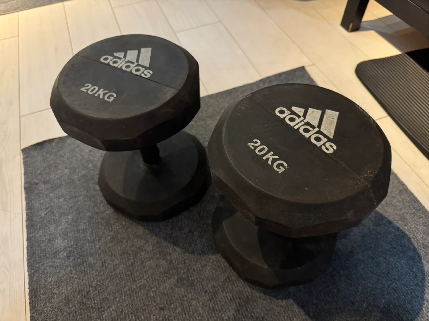 Adidas 20kg ダンベルペア