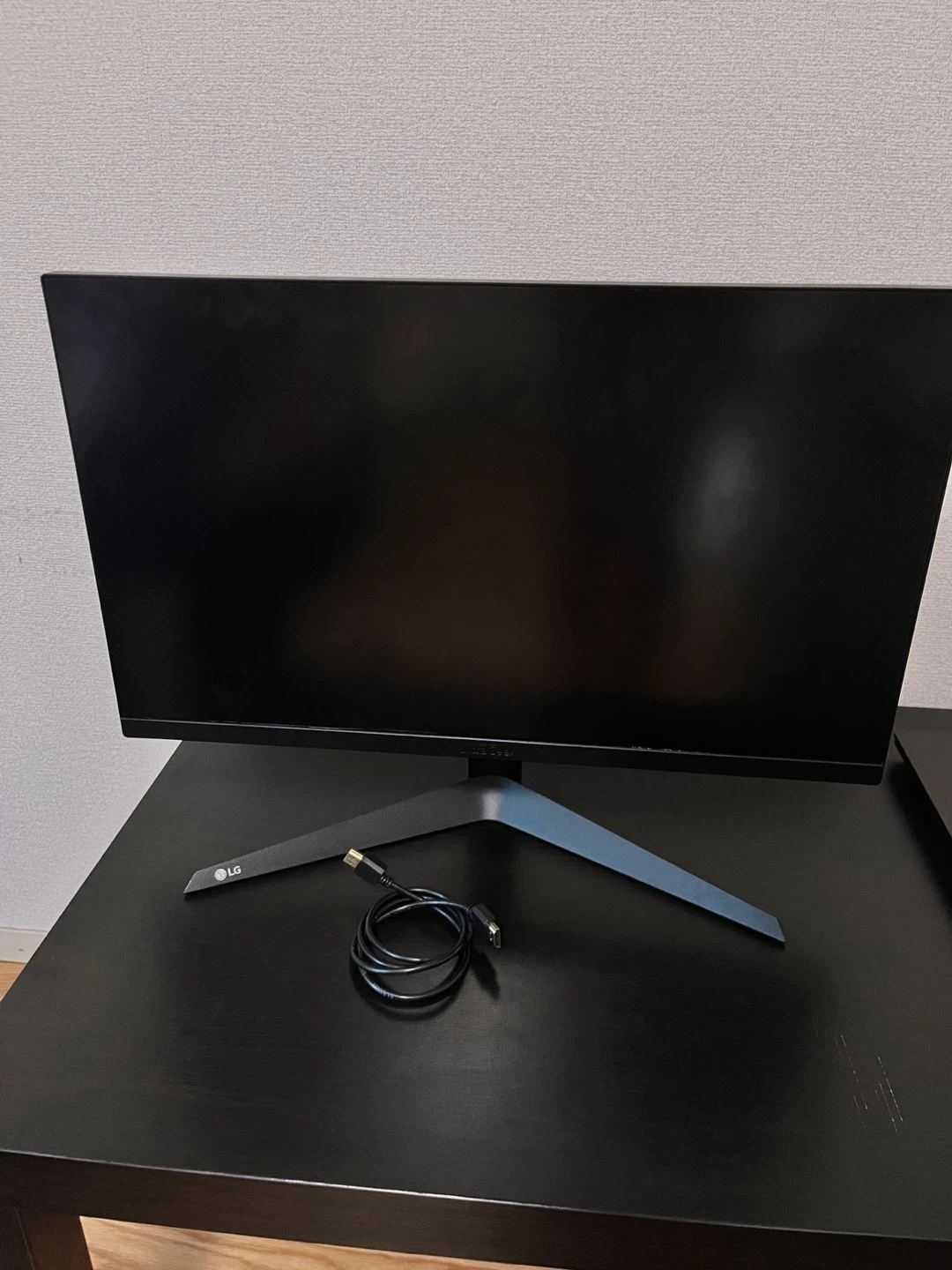 LG ゲーミングモニター UltraGear 24インチ フルHD HDMIケーブル・ACアダプタ付き