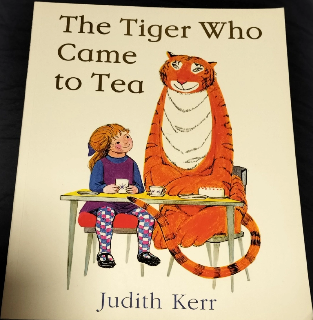 絵本 The Tiger Who Came to Tea