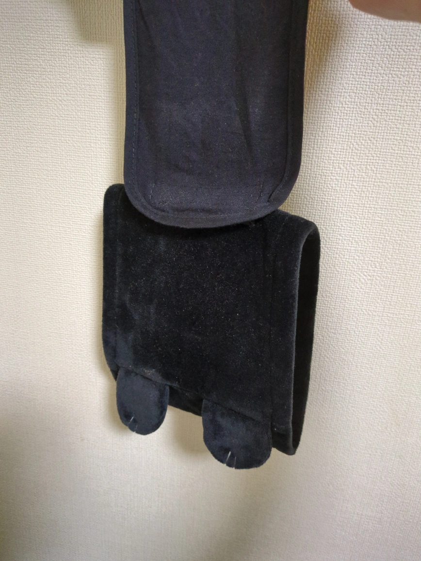 黒猫 トイレットペーパーホルダーの写真3枚目