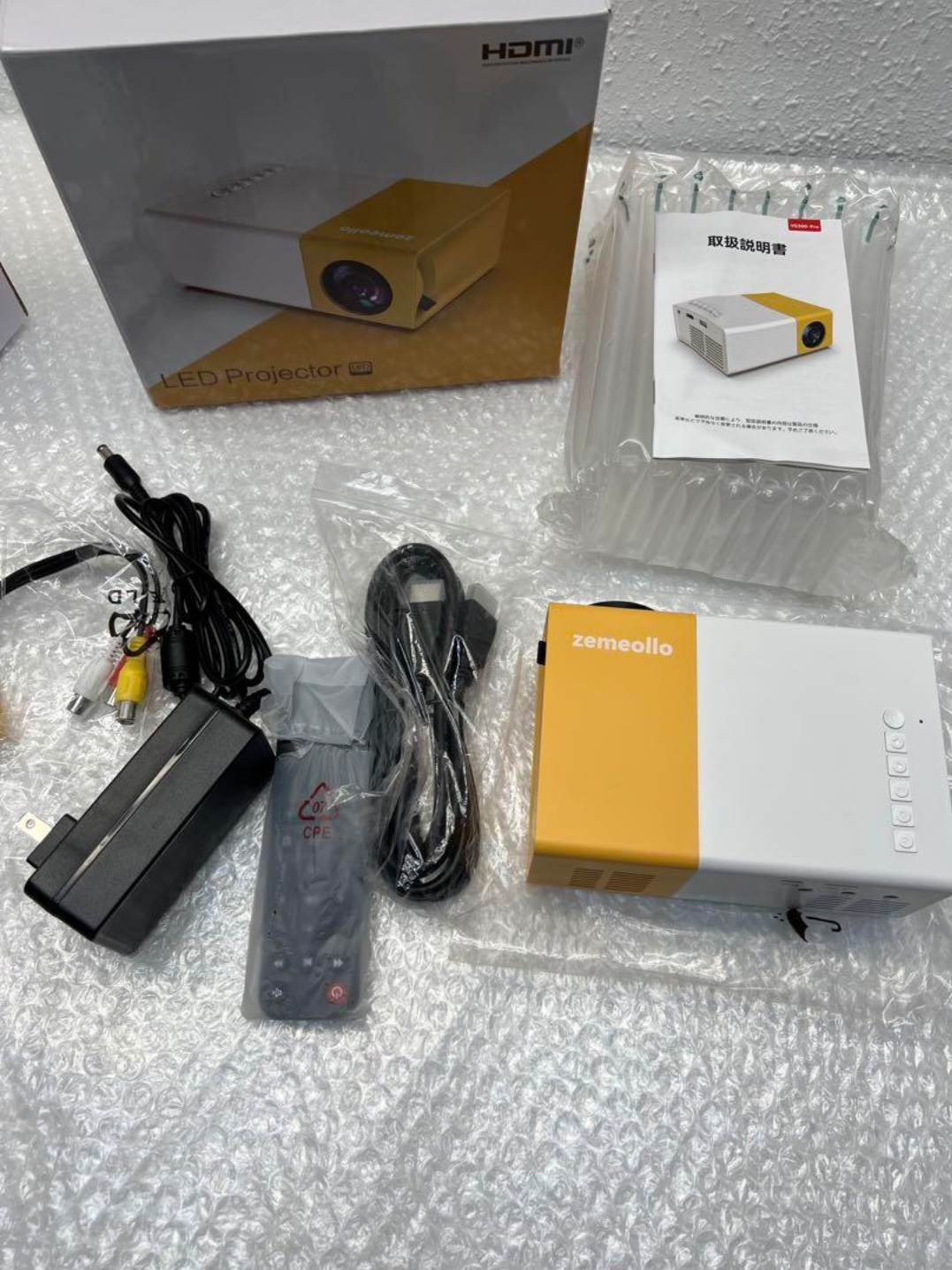 zemeollo プロジェクター YG300 Proの写真3枚目