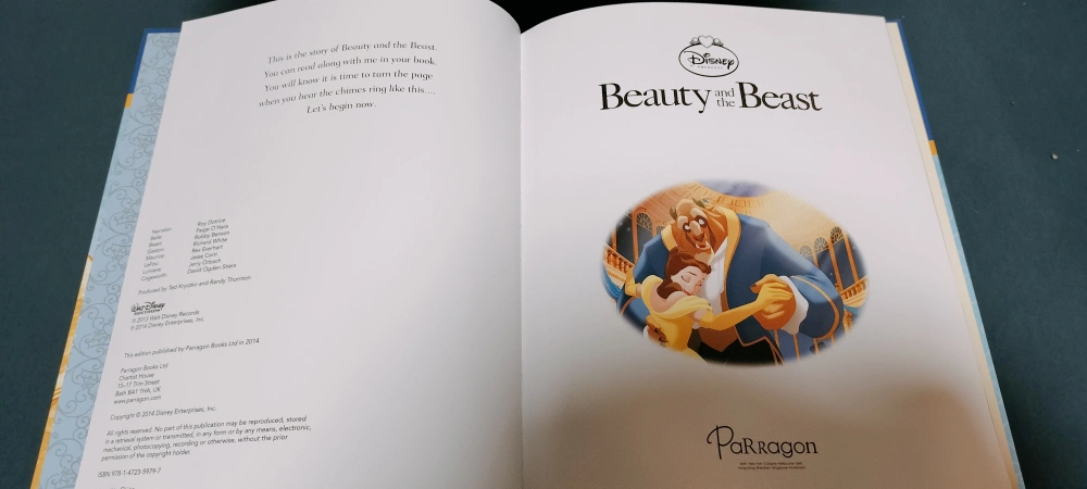 ディズニー 美女と野獣 Book and CDの写真2枚目