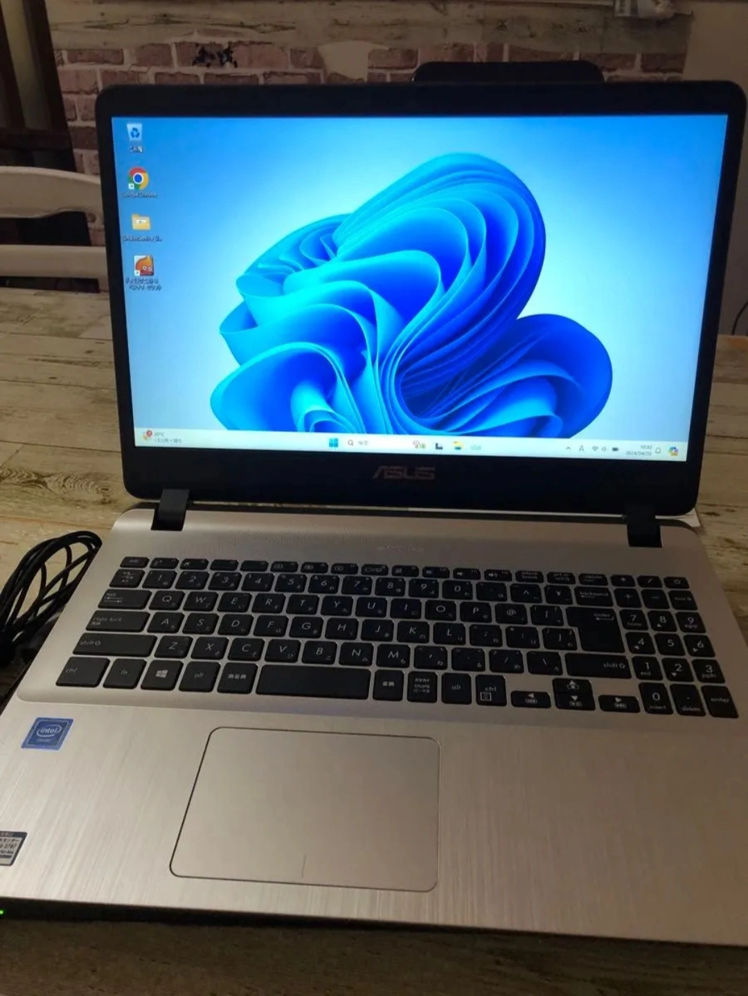 ASUS ノートPC X507M