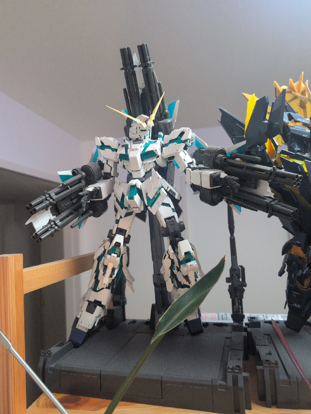パーフェクトグレード ユニコーンガンダム 最終決戦仕様
