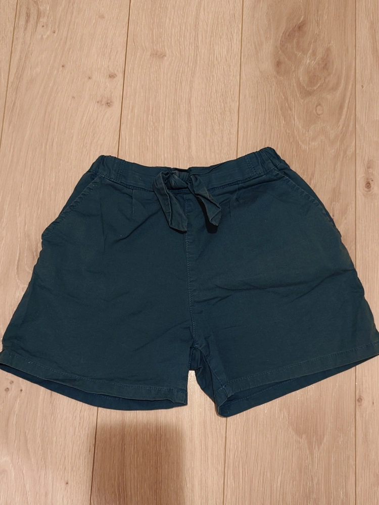 アプレレクール キッズ ショートパンツ 130 3枚セットの写真2枚目