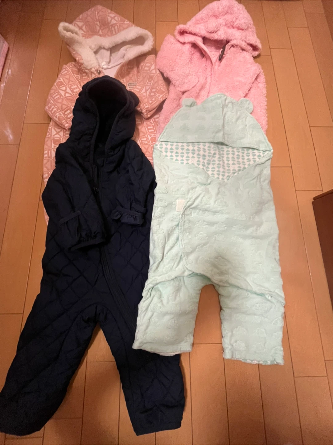 ベビー服&アウター10枚、肌着15枚　サイズ70.80の写真2枚目