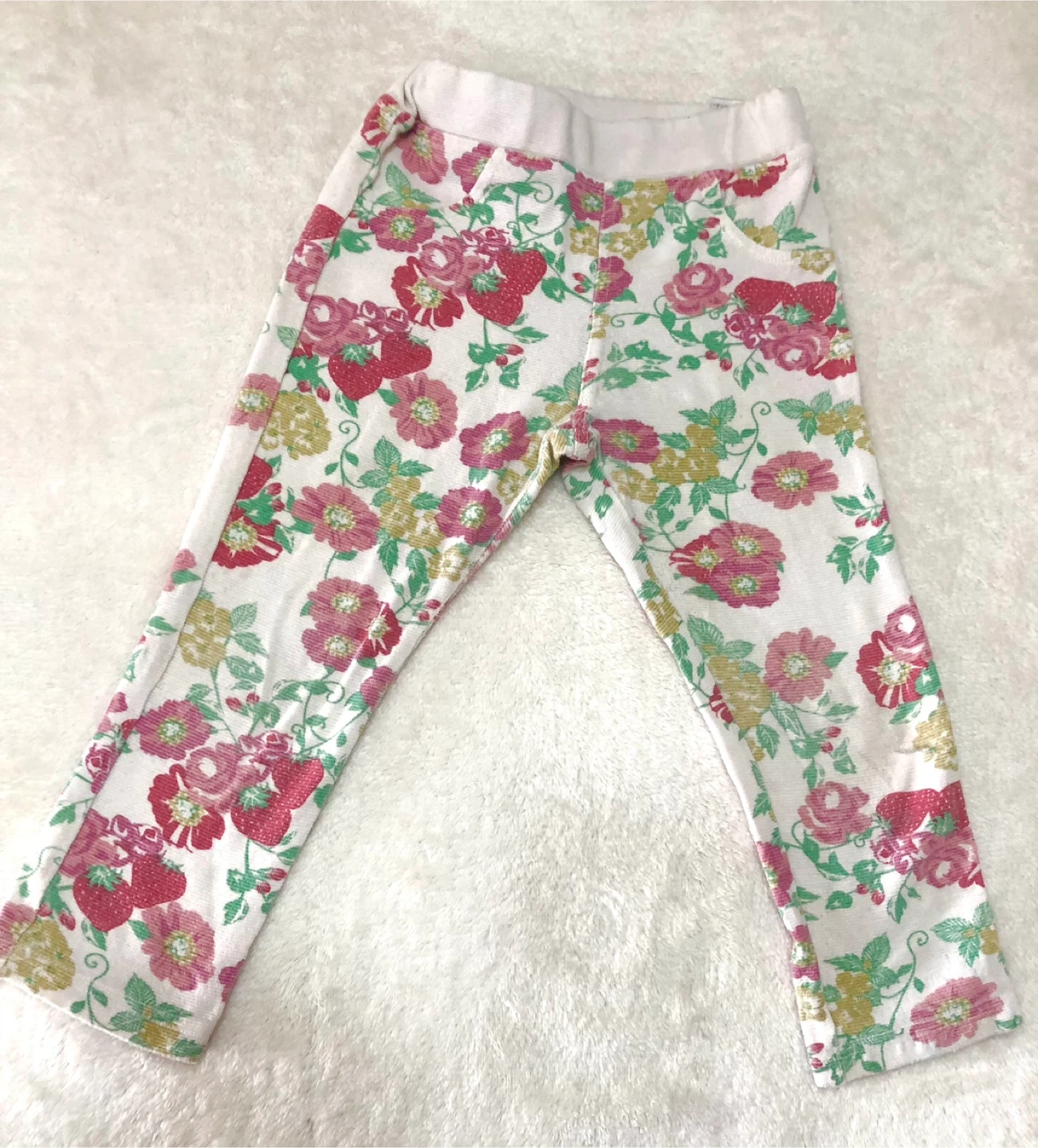 👧❤️子供服4点:Tシャツ2枚、長袖Tシャツ1枚、パンツ1本(サイズ100)の写真8枚目