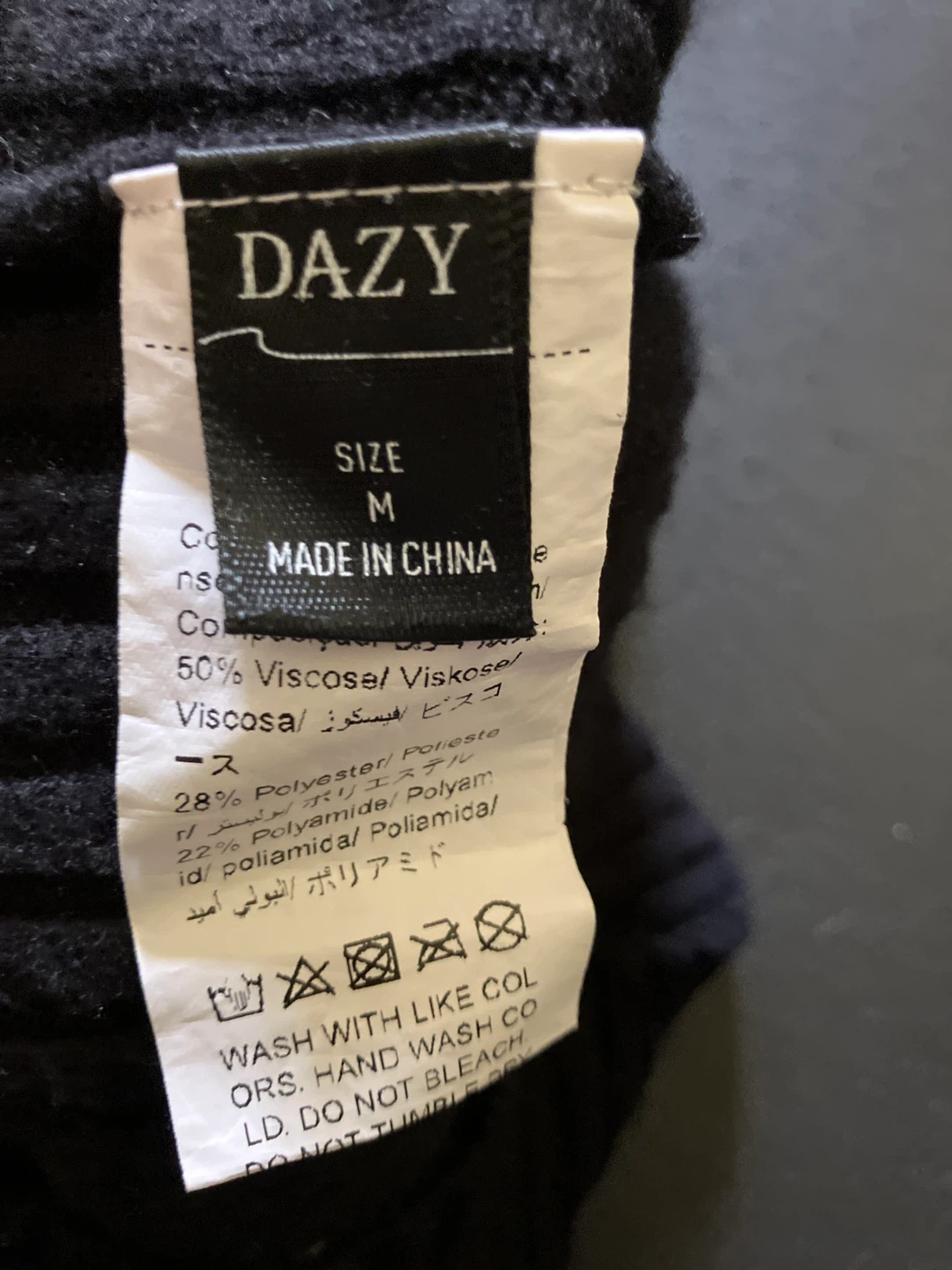 DAZY ニットワンピース 黒 Mサイズの写真2枚目